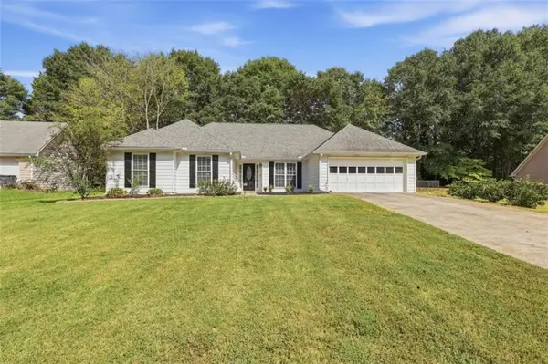 25 Manor Oak Lane, Covington, GA 30014
