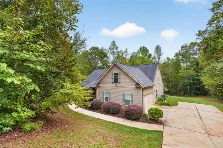 717 Oconee Lane, Commerce, GA 30529 - #2