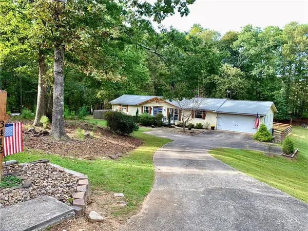 3412 Springdale Forrest Avenue, Gainesville, GA 30506