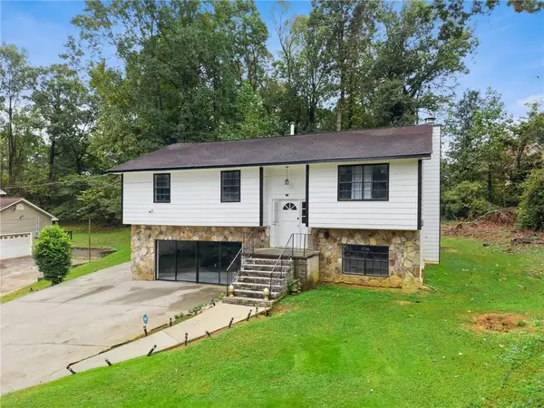 7327 Stream Court, Riverdale, GA 30296