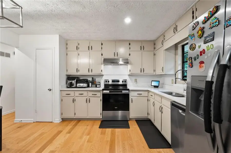 7327 Stream Court, Riverdale, GA 30296 - #2