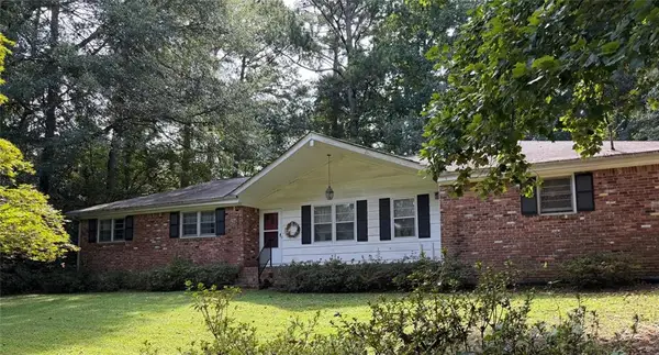 4464 Francis Court Sw, Lilburn, GA 30047