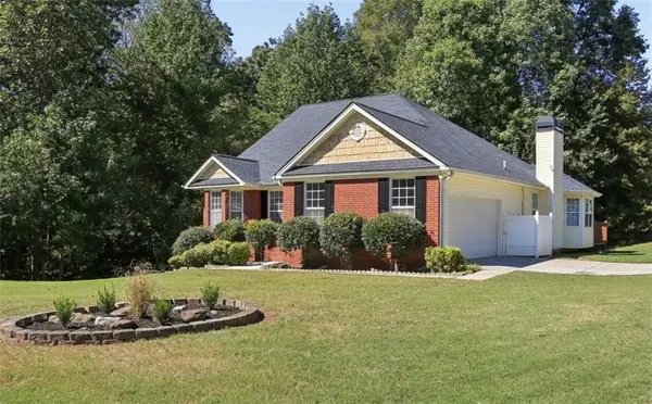2300 Wildcat Cliffs Way, Lawrenceville, GA 30043