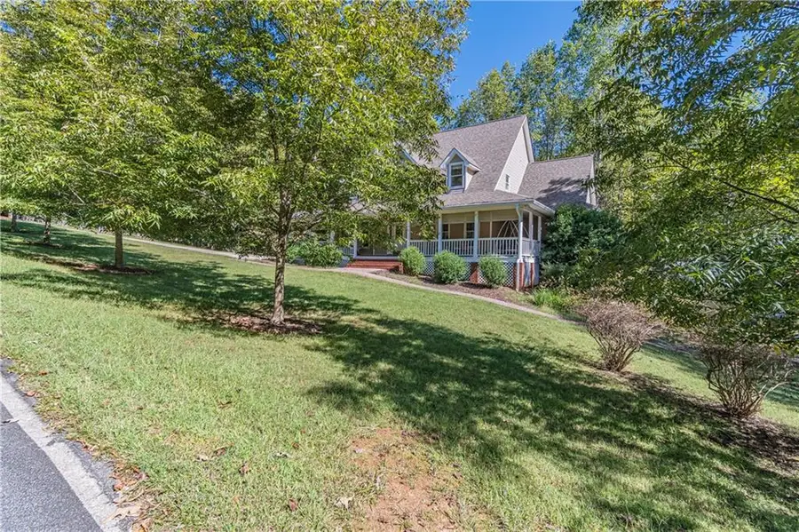 3401 Country Lane, Gainesville, GA 30506 - #2
