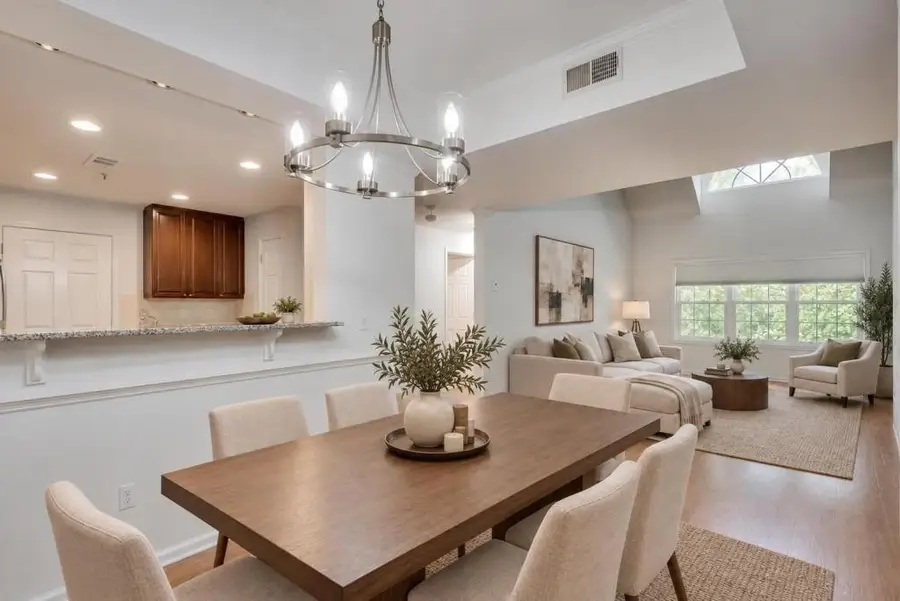 424 Lindbergh Drive Ne #308, Atlanta, GA 30305 - #2