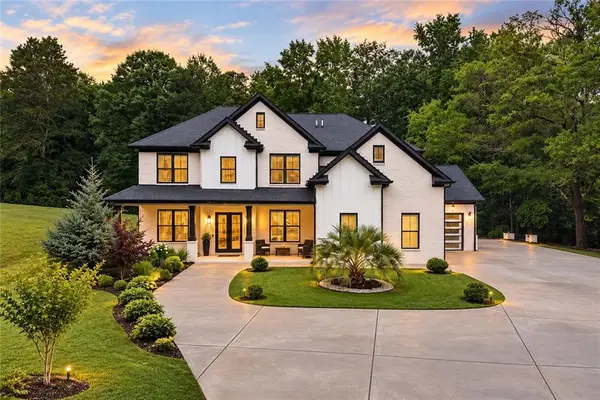 1260 Old Victron School Road, Hoschton, GA 30548