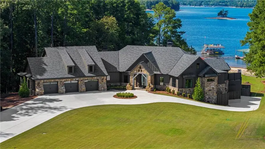 6091 Jim Crow Road, Flowery Branch, GA 30542 - #2