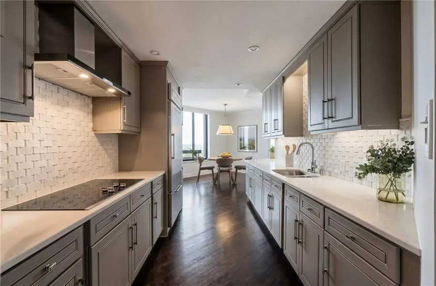 2660 Peachtree Road Nw #25G, Atlanta, GA 30305 - #2