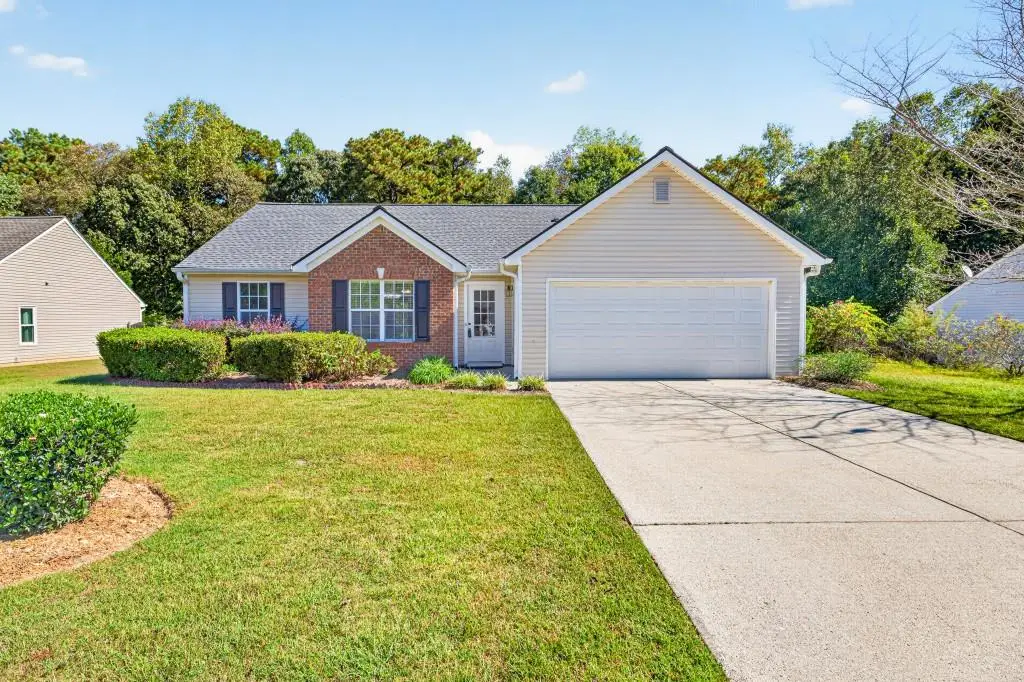 6285 Huntcliff Drive, Flowery Branch, GA 30542 - #1