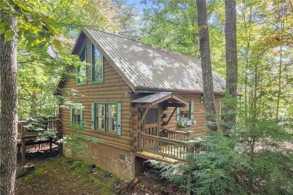 726 Cherry Lake Drive, Blue Ridge, GA 30513