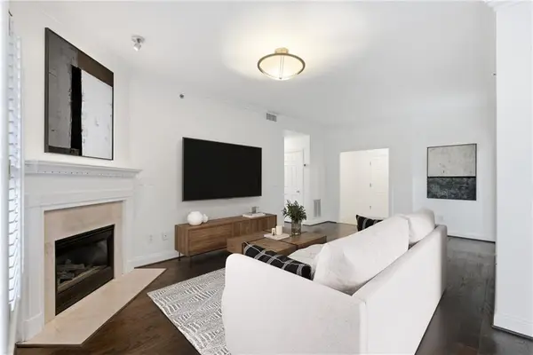 211 Colonial Homes Drive Nw #2203, Atlanta, GA 30309