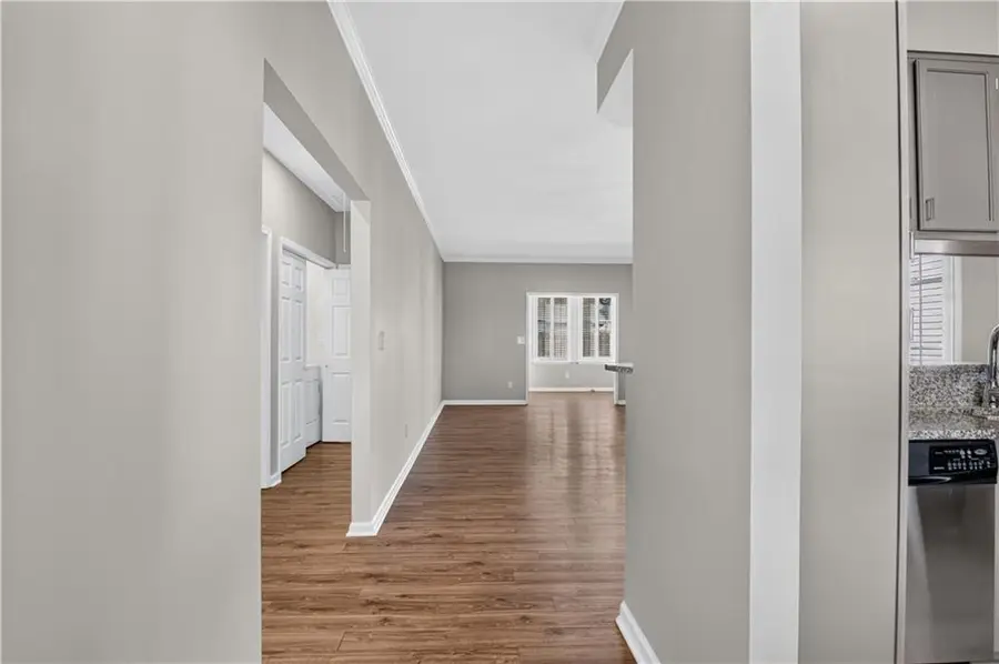 145 Victoria Way, Roswell, GA 30075 - #3