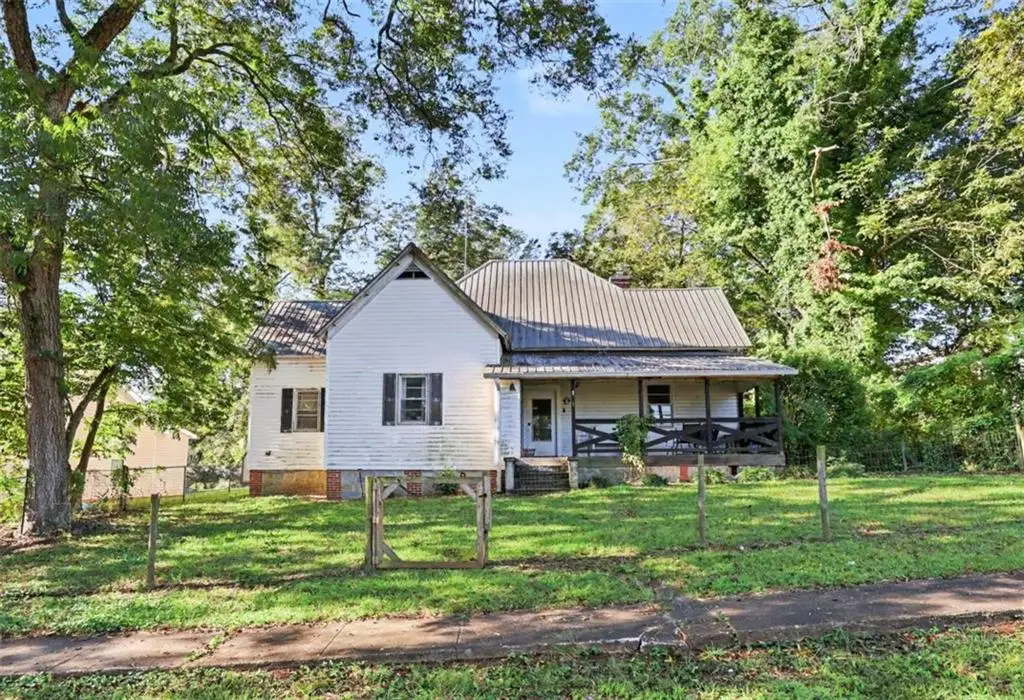 95 Hood Street, Commerce, GA 30529 - #1