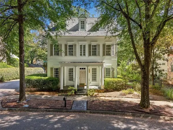 1426 Hedgewood Lane Nw, Kennesaw, GA 30152