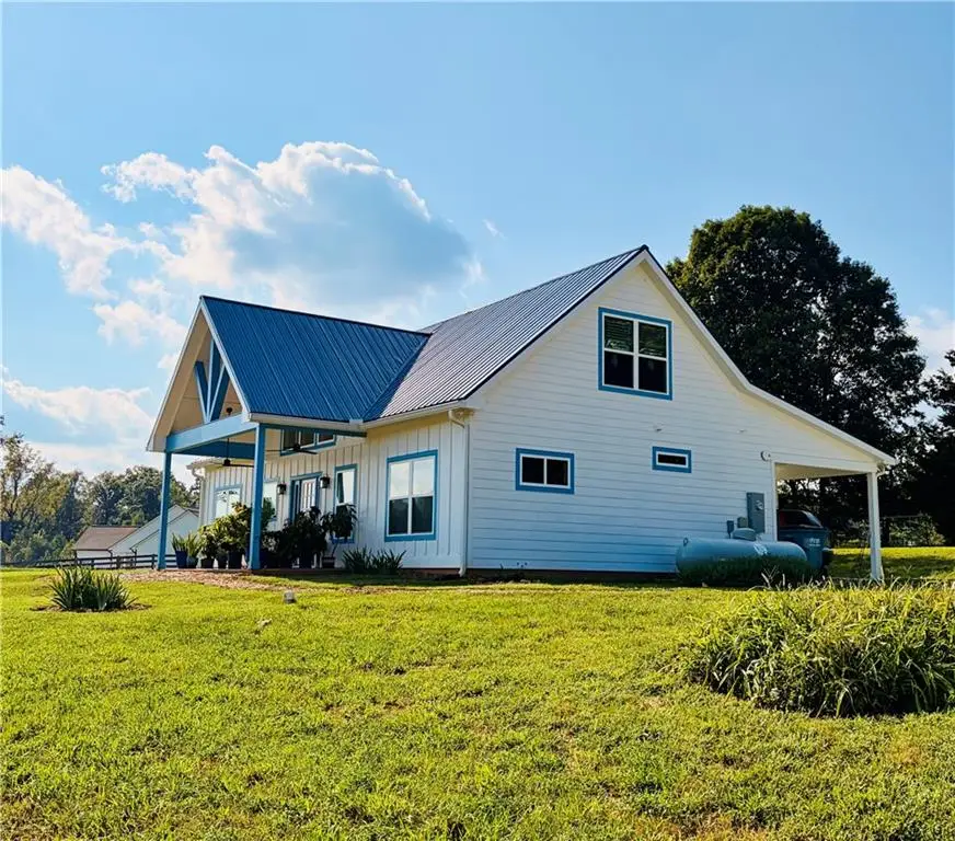 132 Fairview Meadows Drive, Demorest, GA 30535 - #3