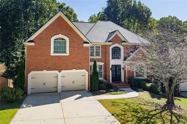 290 Edwardton Court, Roswell, GA 30076