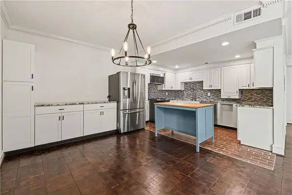 2632 Peachtree Road Nw #404B, Atlanta, GA 30305