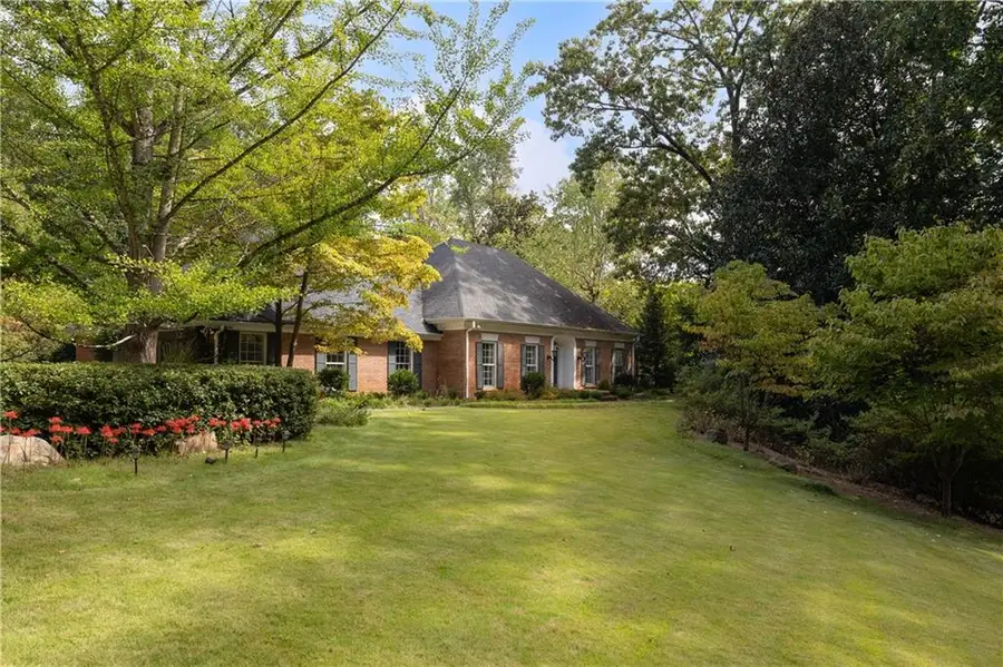 5715 Lake Island Drive, Sandy Springs, GA 30327 - #2
