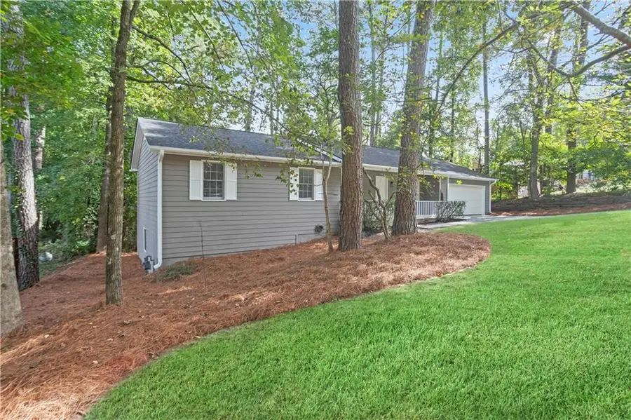 2925 Valley Court Ne, Conyers, GA 30012 - #3