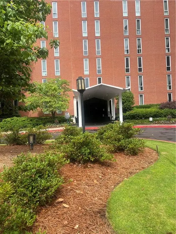 3060 Pharr Court North Nw #515, Atlanta, GA 30305