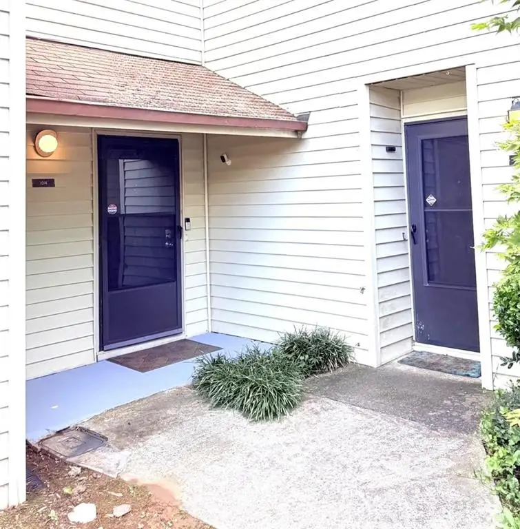 1014 Country Court, Lawrenceville, GA 30044 - #3
