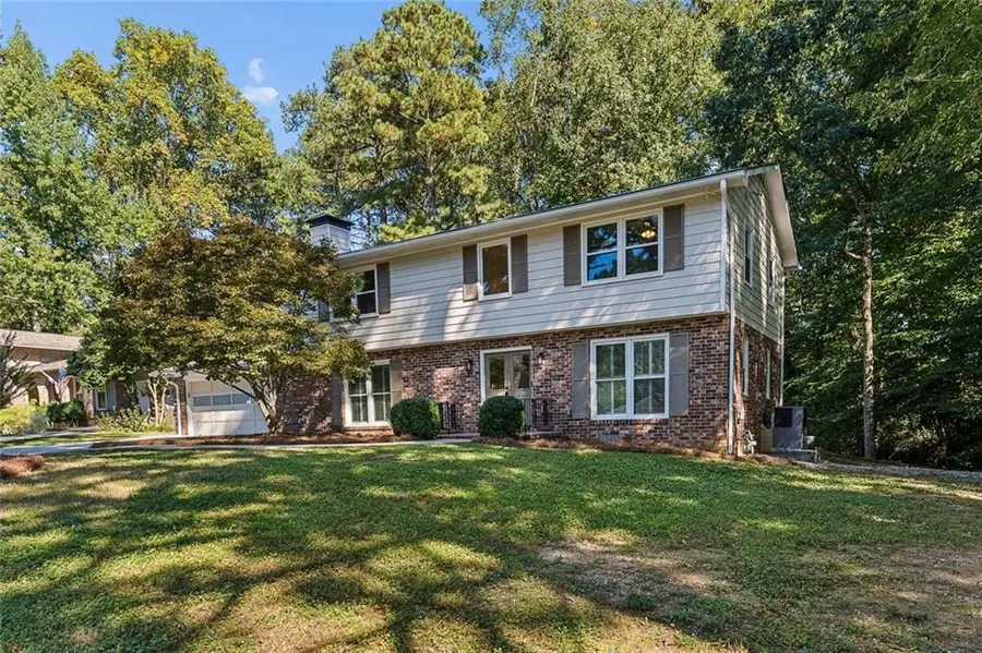 4613 Sharon Valley Court, Dunwoody, GA 30338 - #3