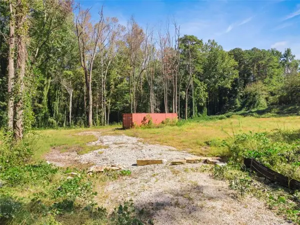 4011 W Hilda Circle W, Decatur, GA 30035