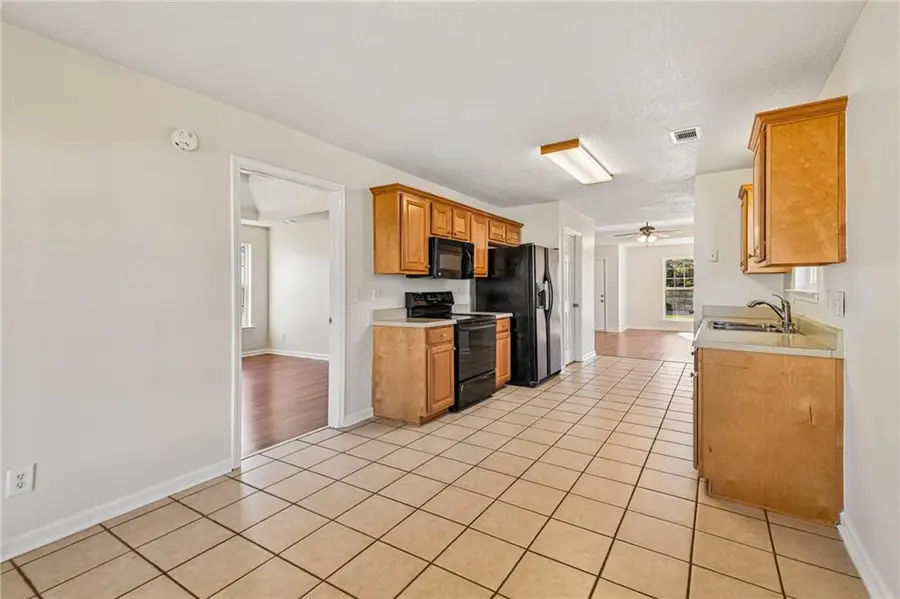 902 Haverhill Circle, Warner Robins, GA 31088 - #2