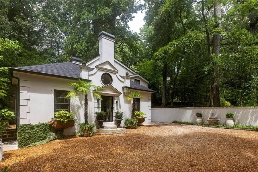 2760 Northside Drive Nw, Atlanta, GA 30305 - #2