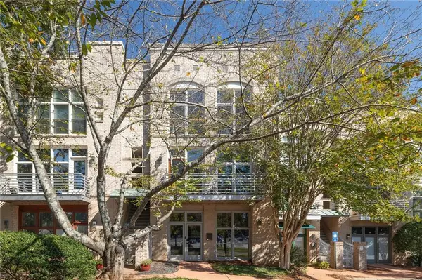 1261 Apple Valley Road Ne, Atlanta, GA 30319