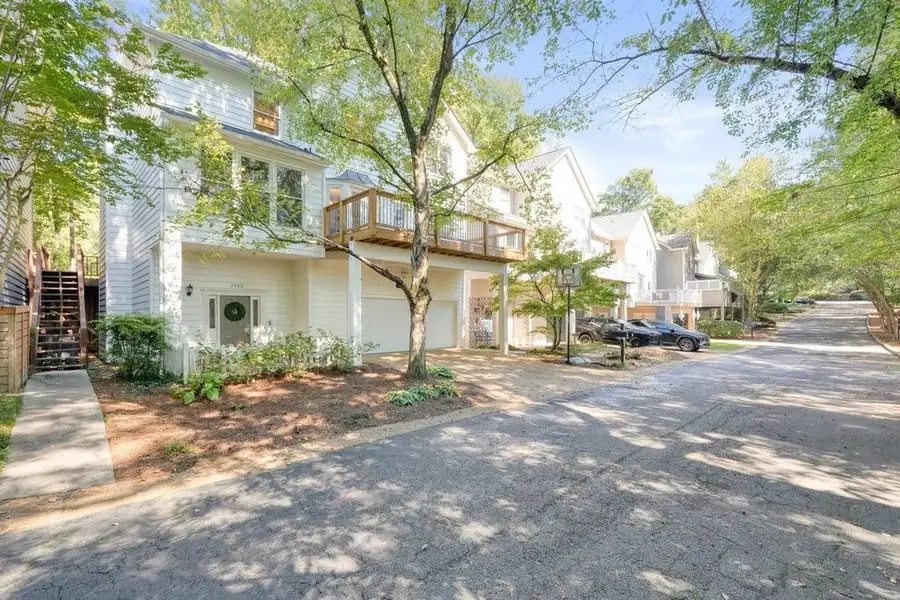 2380 Defoors Ferry Road Nw, Atlanta, GA 30318 - #2