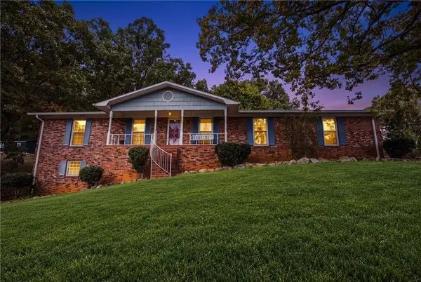 1218 Homewood Drive, Oxford, AL 36203