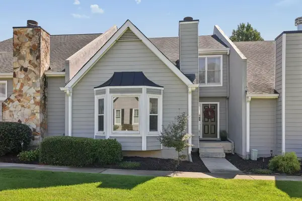 1233 Defoor Court Nw, Atlanta, GA 30318