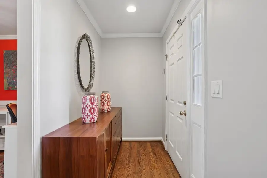 1233 Defoor Court Nw, Atlanta, GA 30318 - #2
