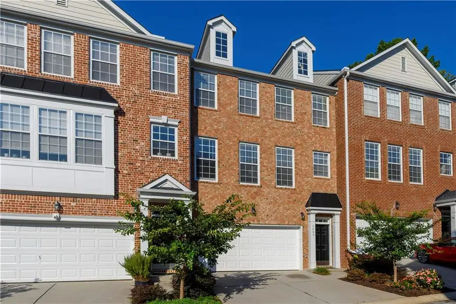 3669 Chattahoochee Summit Dr, Atlanta, GA 30339 - #3
