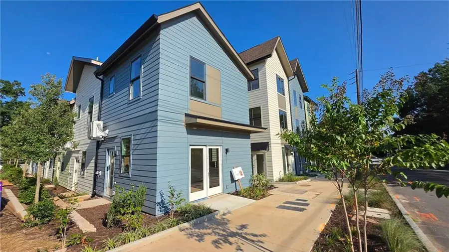 1121 Allene Avenue Sw #201, Atlanta, GA 30310 - #2