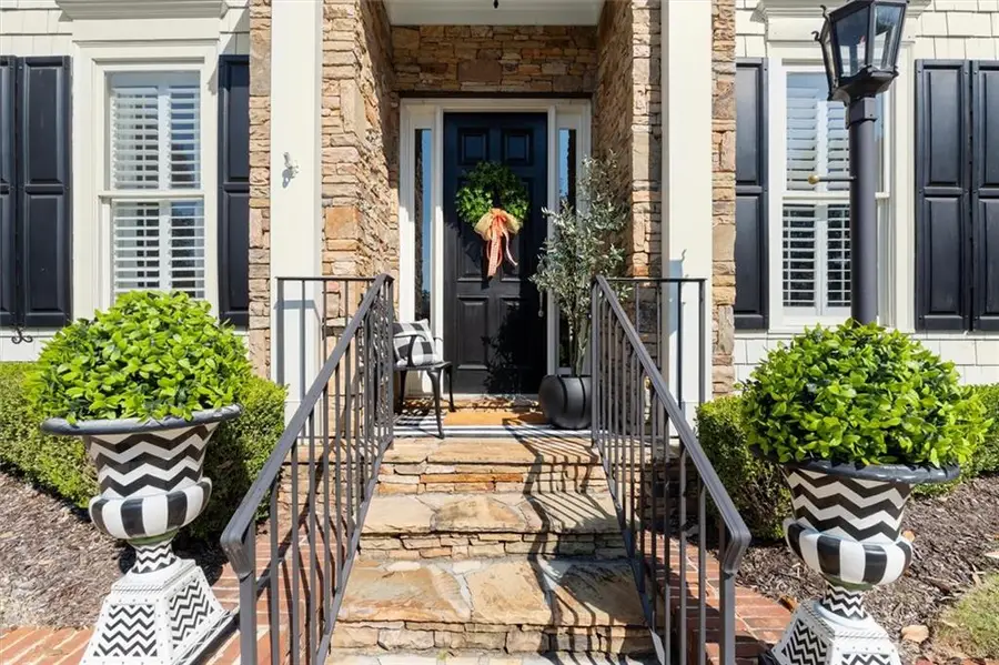 560 Kendemere Pointe, Roswell, GA 30075 - #2