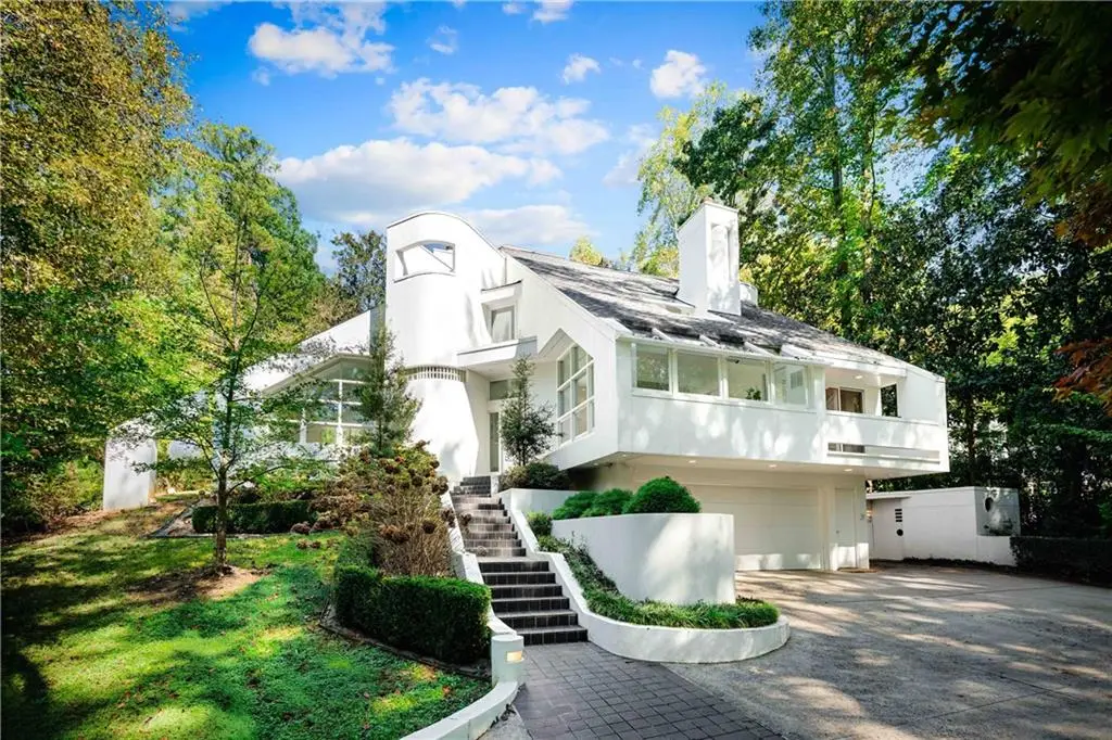 423 Hillside Dr Nw, Atlanta, GA 30342 - #1