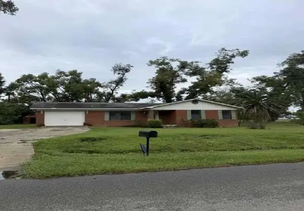 1707 Spooner Road, Douglas, GA 31533