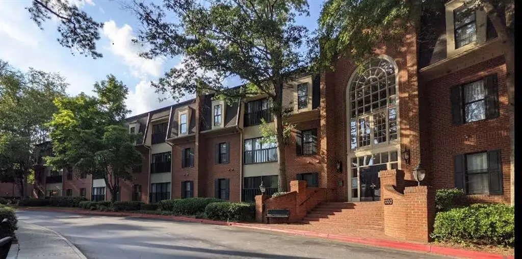 26303 Plantation Drive Ne, Atlanta, GA 30324 - #1