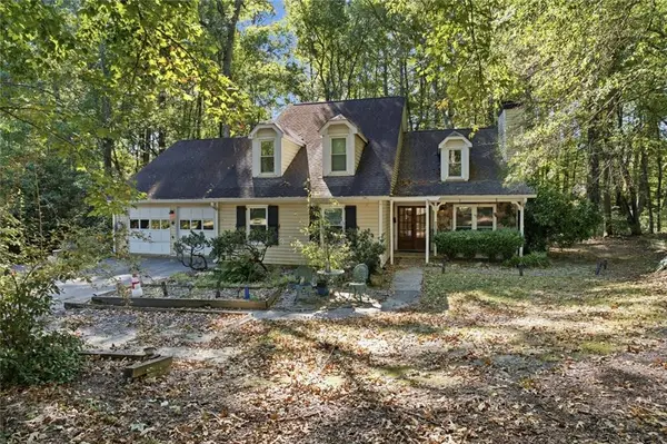 831 Pinebrook Court, Alpharetta, GA 30009