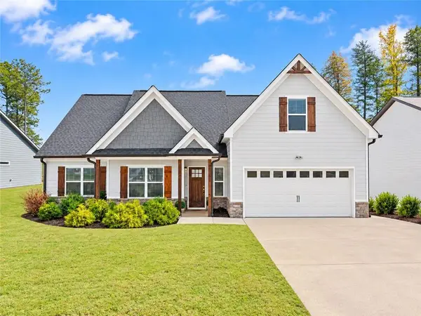 6338 Woodland Station Drive, Lula, GA 30554