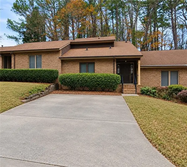 5538 Circlestone Lane, Stone Mountain, GA 30088
