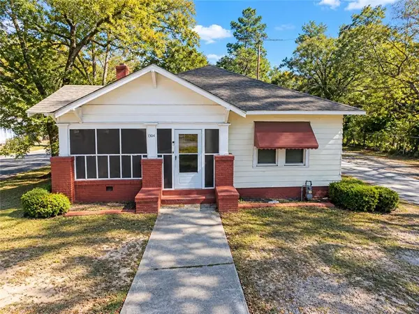 1304 Burton Avenue, Macon, GA 31204