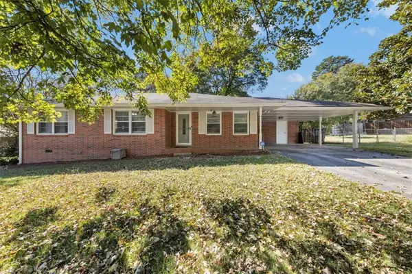 1215 Eastview Road Ne, Conyers, GA 30012