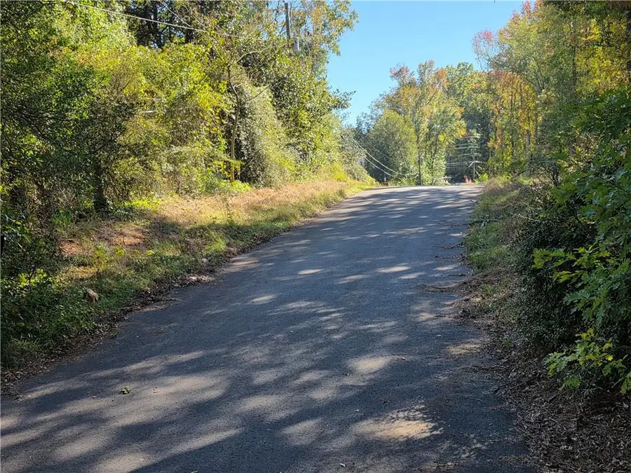 4626 Biffle Road, Stone Mountain, GA 30088 - #3