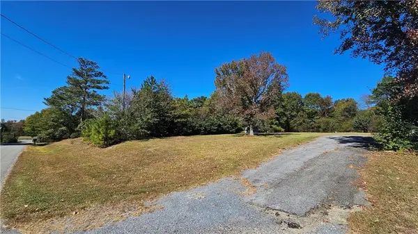 21 Dogwood Lane Nw, Cartersville, GA 30121