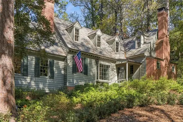 1215 E Beechwood Drive Nw, Atlanta, GA 30327