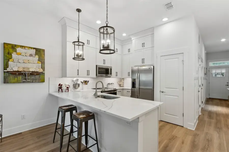 523 S 13th Terrace, Fernandina Beach, FL 32034 - Image #2