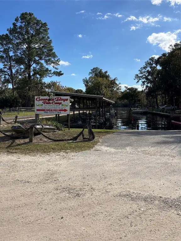 101 Palmland Avenue, Satsuma, FL 32189 - Image #2